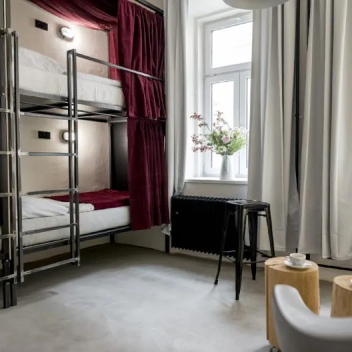 wake-up-hostel-sestiluzkovy-1