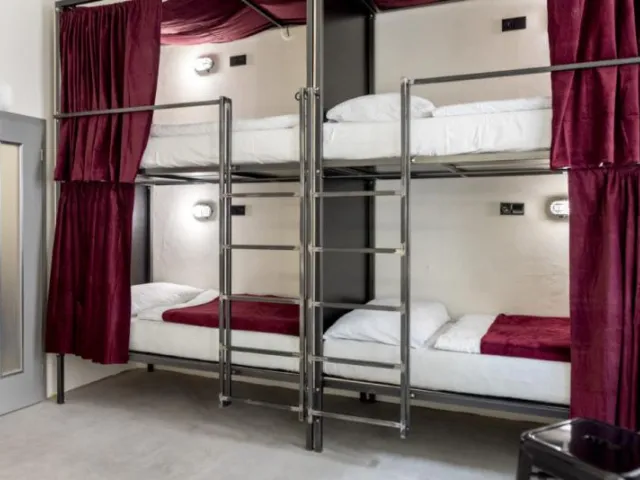 wake-up-hostel-sestiluzkovy-1